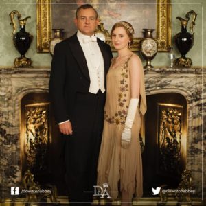 Downton Abbey - Lord Gratham et Edith et intrus