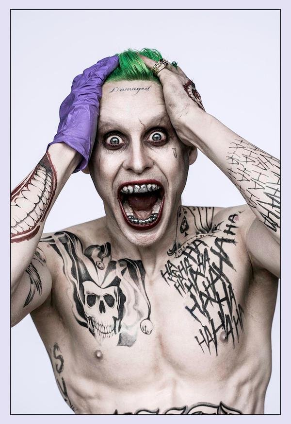 Le look final de Jarel Leto en Joker tatoué