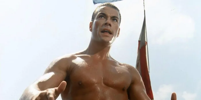 [Critique DVD] L'Arme absolue : Van Damme, ce héros !
