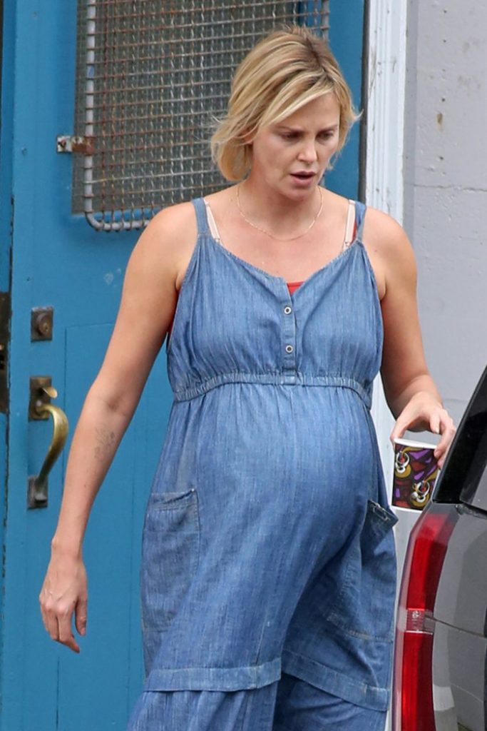 Charlize Theron prend 15 kg pour Tully de Jason Reitman !
