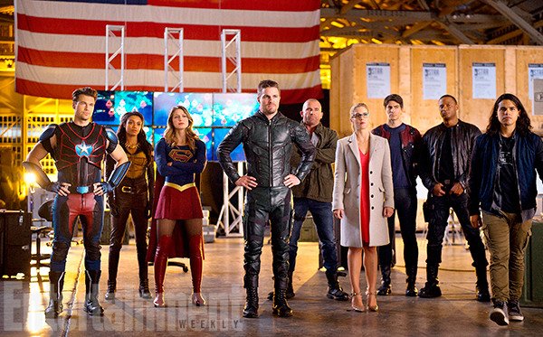 Le crossover Arrow/The Flash/Legends of Tomorrow se dévoile avec des images officielles