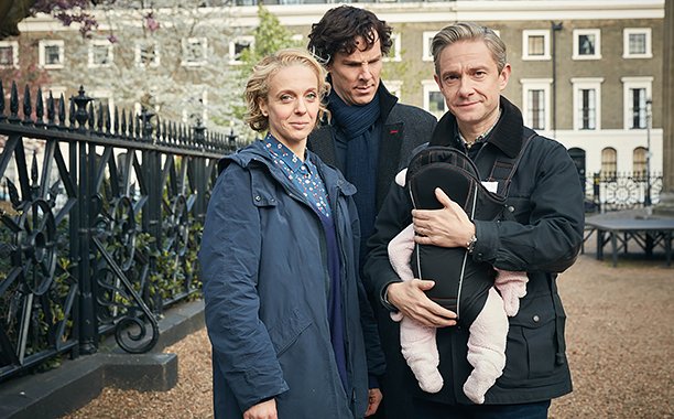 Sherlock saison 4 : aperçu de baby Watson et de Toby Jones