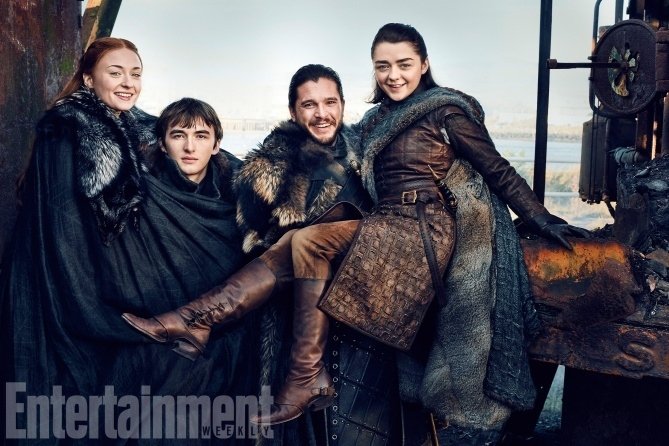 Game of Thrones : les Stark posent ensemble avant la saison 7 !