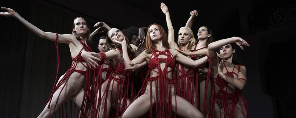 Critique Suspiria : un remake réussi ? Critique Suspiria : un remake réussi ?