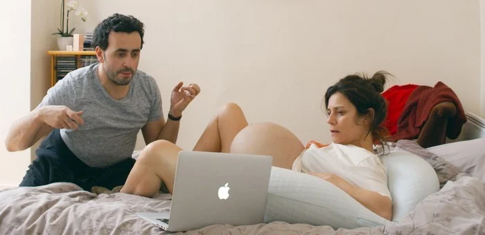 Critique Énorme : La Femme en Sainte