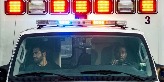 Critique Ambulance : braquage à la californienne