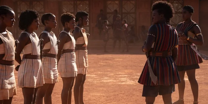 Critique The Woman King : guerrières de cinéma
