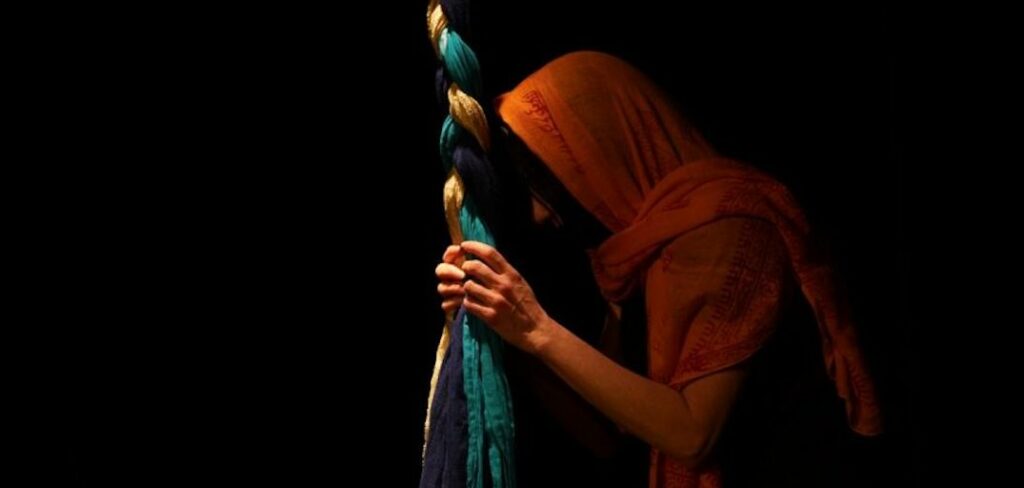 Critique La tresse : trois destins de femmes entremêlés Critique La tresse-4