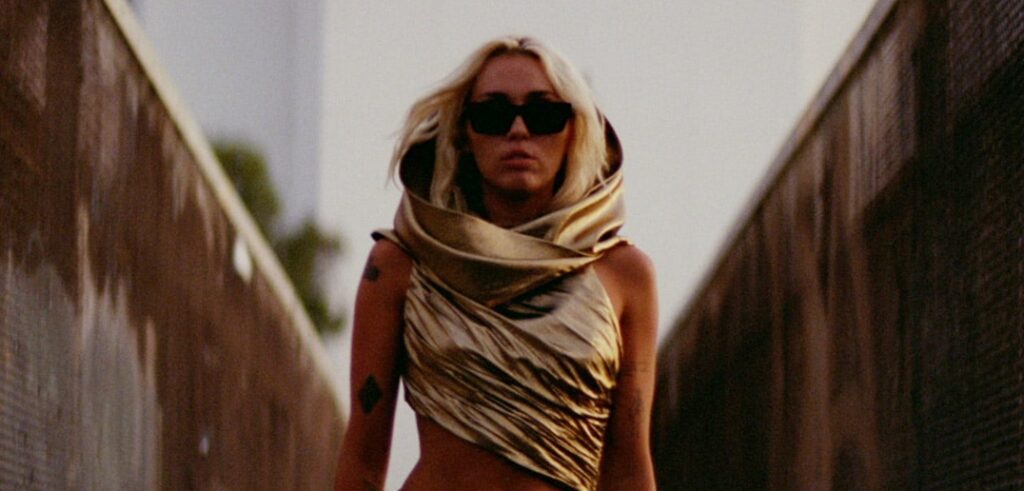 Miley Cyrus, Resident Evil 4, Boruto... le récap' de la semaine