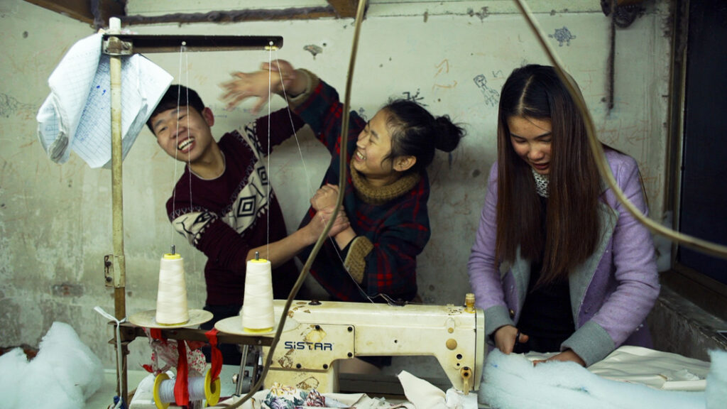Critique Jeunesse (le printemps) : œuvre documentaire aussi magistrale que radicale Critique Jeunesse de Wang Bing