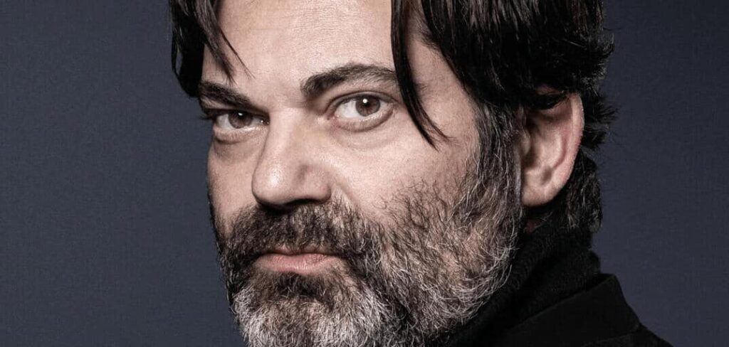 Critique Itinéraire d’un avocat hors norme : provocateur, instructif et passionnant ! Itinéraire d'un avocat hors norme couv