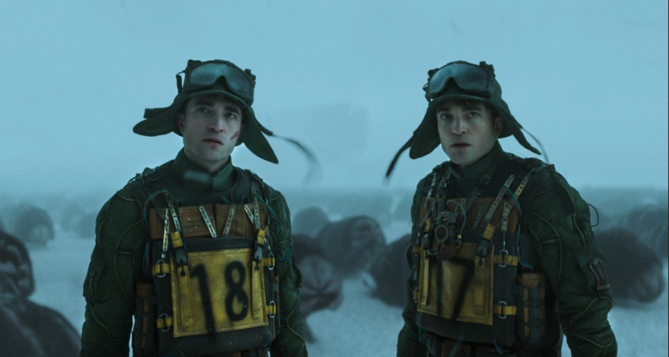 Mickey 17 : analyse et explications de la satire de Bong Joon-ho (spoilers) Mickey 17 : analyse et explications de la satire de Bong Joon-ho (spoilers)