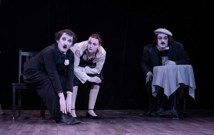 Critique Lights on Chaplin_5