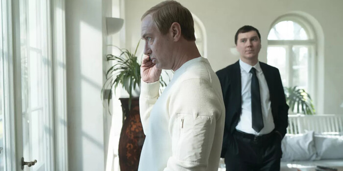 Critique Le Mage du Kremlin : thriller politique trop bavard