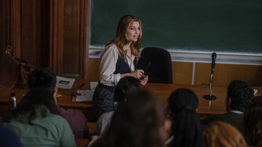 Critique Le crime du 3ème étage avec Laetitia Casta et Gilles Lellouche