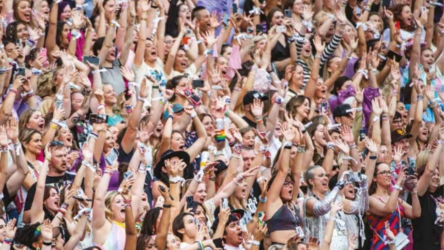 Critique Au cœur des Swifties : immersion dans une passion collective