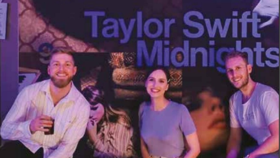 Critique Au cœur des Swifties : immersion dans une passion collective