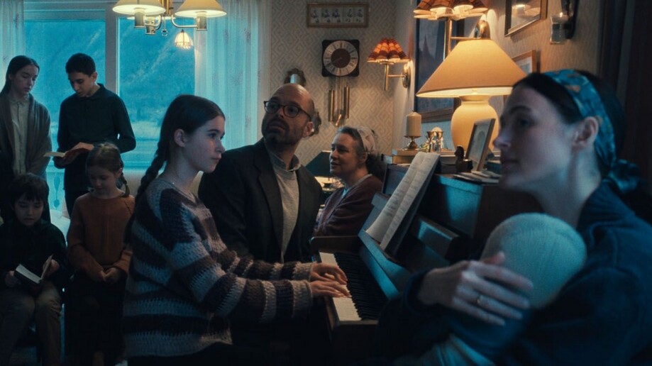 Cannes 2026 - Critique Fjord : la confrontation de deux mondes vue par Cristian Mungiu