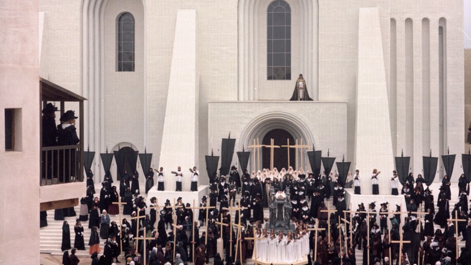 Cannes 2026 - Critique Les Diables : résurrection du chef-d’œuvre crucifié de Ken Russell