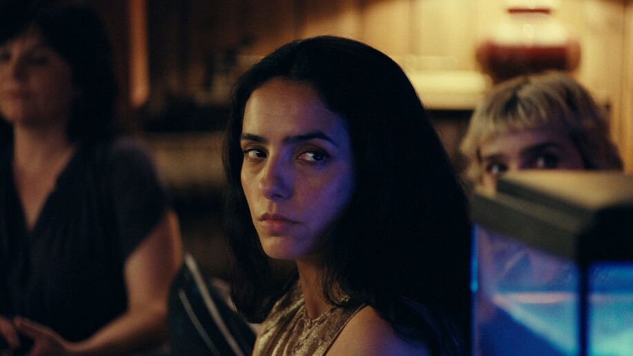 Critique Histoires de la Nuit : home invasion tendu par Léa Mysius