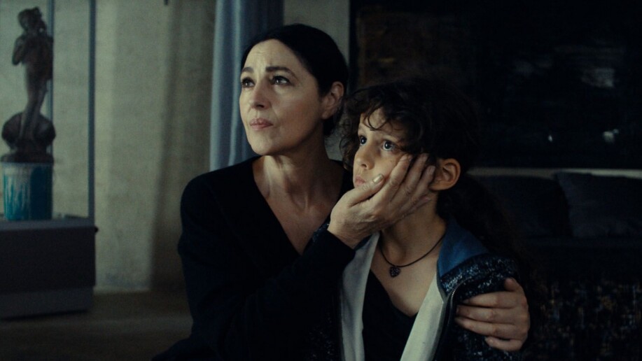 Critique Histoires de la Nuit : home invasion tendu par Léa Mysius